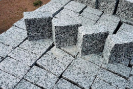Брусчатка 100x100 из Санарского гранита , фото Купить Брусчатка 100x100 из Санарского гранита в Пятигорске